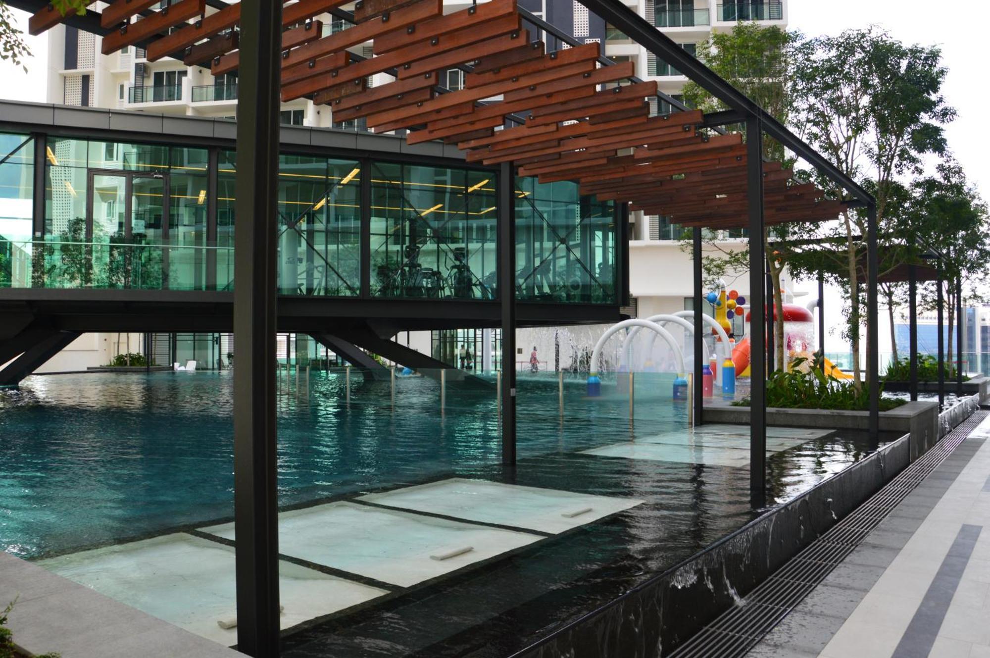The Shore Residence Apartment Malacca Exterior photo